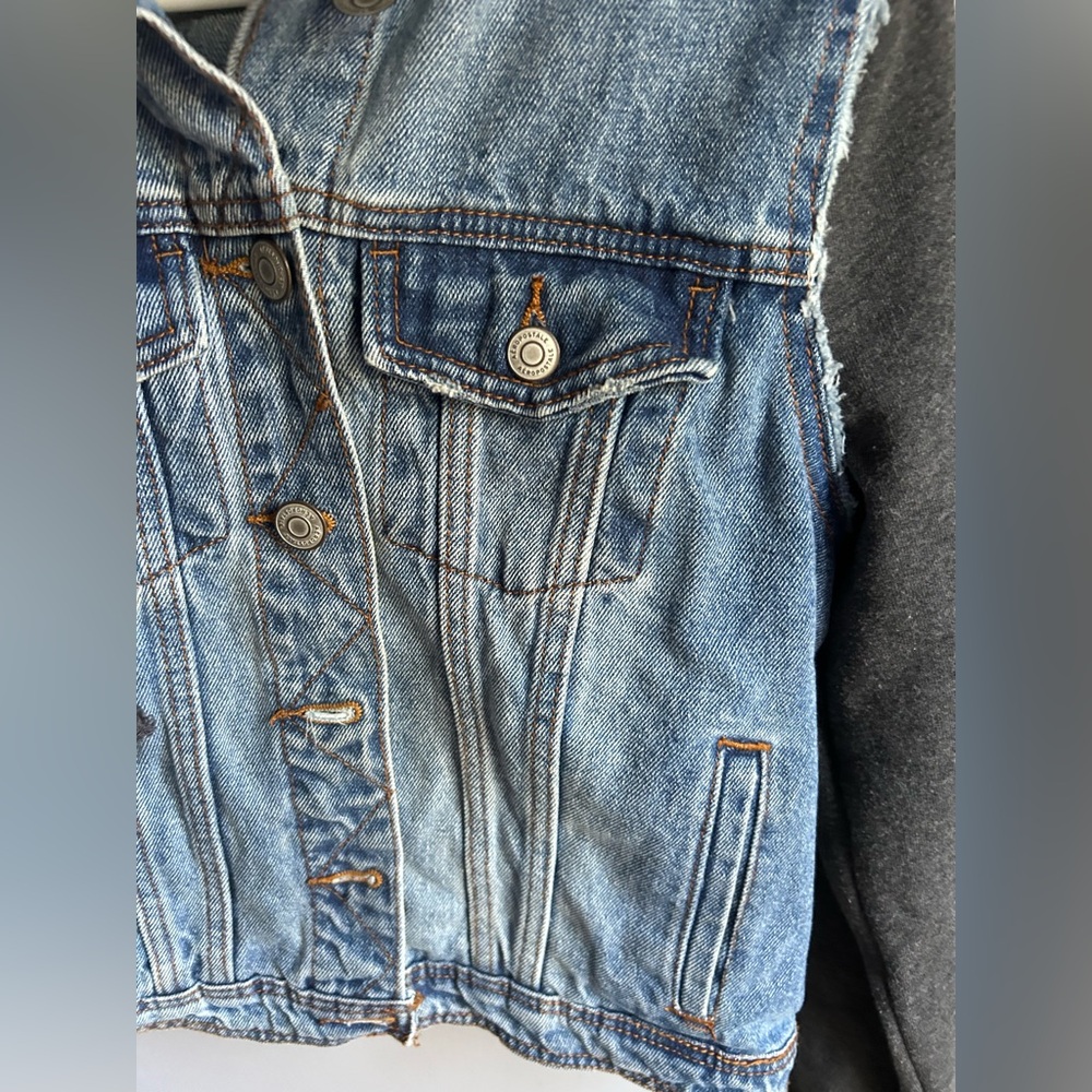 Aeropostale Women’s Denim Hybrid Jacket with Hood - Picture 3 of 9